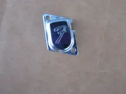 SINGLE VINTAGE 1960S FENDER STRATOCASTER TELE GUITAR F TUNER COVER