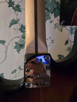 DELUXE STRATOCASTER SSS