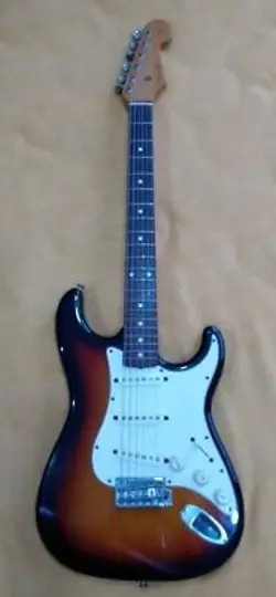FENDER STRATOCASTER 1994