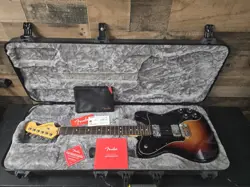 2021 FENDER AMERICAN PROFESSIONAL II TELECASTER DELUXE   TRICOLOR SUNBURST