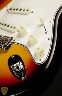 1966 STRATOCASTER DELUXE