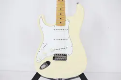 FENDER JAPAN ST68-75L ELECTRIC GUITAR GOOD CONDITION FREE SHIPPING FROM JAPAN