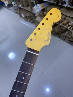 ROSEWOOD FINGERBOARD 21 FRETS STRAT ELECTRIC GUITAR NECK FENDER REPLACE YELLOW