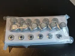 GENUINE FENDER  F LOGO TUNERS MACHINES PEGS CHROME W/VINTAGE BUTTONS ?
