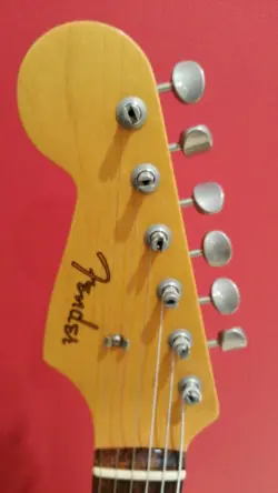 STRATOCASTER ST62 LH
