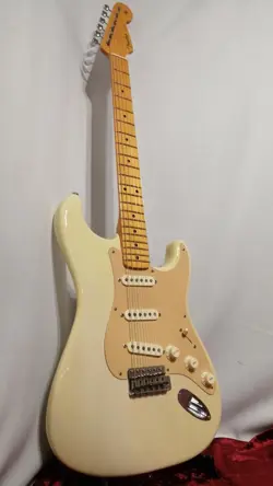 FENDER USA ERIC JOHNSON STRATOCASTER 2CS