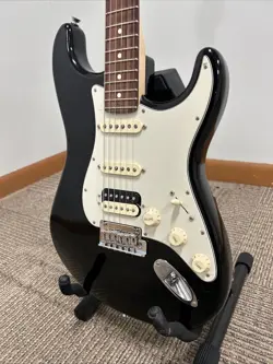 PRO STRATOCASTER