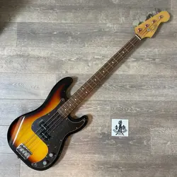 ELECTRIC BASS GUITA