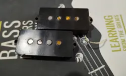 FENDER VINTAGE 1975 PRECISION BASS PICKUPS