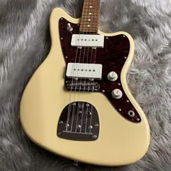 FENDER JAPAN JUNIOR COLLECTION JAZZMASTE