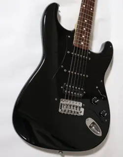 FENDER JAPAN STRAT BOXER ST-456 ELECTRIC GUITAR ALDER BODY MAPLE NECK