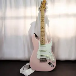 FENDER JAPAN JUNIOR COLLECTION SATIN SHELL PINK ELECTRIC GUITAR