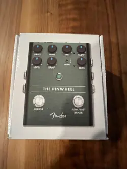FENDER THE PINWHEEL ROTARY SPEAKER EMULATOR EFFECTOR PEDAL JAPAN