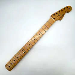 FENDER AMERICAN PROFESSIONAL STRATOCASTER MAPLE NECK MINT 24117