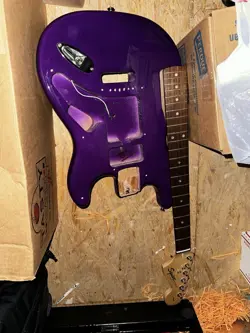 FENDER SQUIRE STRAT PARTS