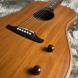 DREADNOUGHT ALL-MAHOGANY ACTUAL
