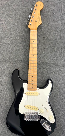 BLK FUJIGEN STRATOCASTER