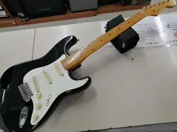 FENDER JAPAN STC-57 ELECTRIC GUITAR