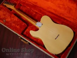 FENDER VINTAGE 1957