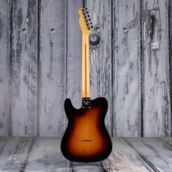 USED 2004 FENDER