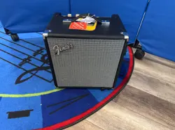 FENDER RUMBLE 25 V3 BASS COMBO AMPLIFIER, 25W, BLACK