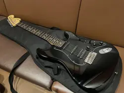 FENDER AMERICAN SPECIAL STRATOCASTER HSS, GLOSS FINISH, ELECTRIC GUITAR, USED