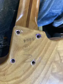 CONDITION STRAIGHT NECK