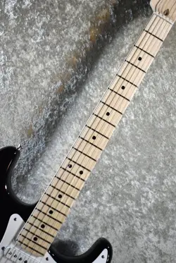 FENDER CUSTOM SHOP ERIC CLAPTON STRATOCASTER BLACK CZ576937 SMALL SCRATCHES N.O.