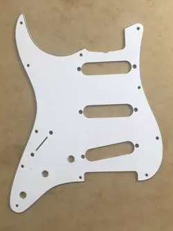 VINTAGE FENDER JAPAN PICKGUARD LEFTY ‘62 REISSUE RELIC STRAT LEFT MIJ OLD STYLE