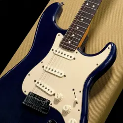 FENDER CUSTOM CLASSIC STRATOCASTER COBALT BLUE