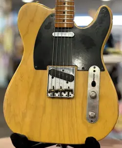 FENDER AMERICAN VINTAGE 52 TELECASTER BUTTERSCOTCH BLONDE 1996 ELECTRIC GUITAR