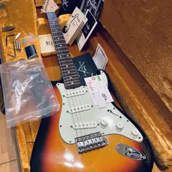 ELECTRIC GUITAR FENDER CUSTOM SHOP 1960 STRATOCASTER NOS FAT NECK TEAM BUILD