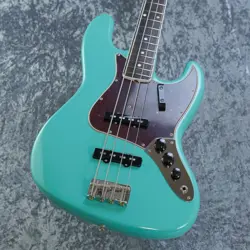 FENDER AMERICAN VINTAGE 21966 JAZZ BASS - SEA FOAM GREEN -
