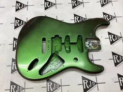 CLASSIC REISSUE STRAT