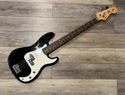 ANNIVERSARY SQUIER FENDER