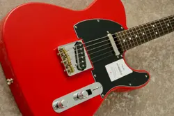 TELECASTER -MODENA RED-