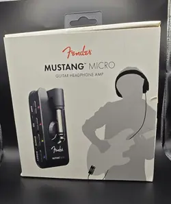 FENDER MUSTANG MICRO GUITAR HEADPHONE AMP INCLUDES CHARGING CORD