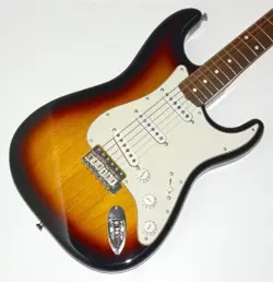 ELECTRIC GUITAR FENDER JAPAN HERITAGE 60S STRATOCASTER SUNBURST WITH SOFT CASE