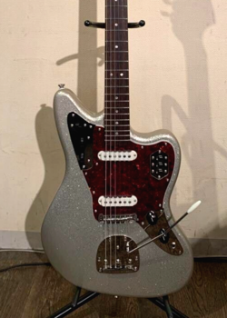 SQUIER BY FENDER FSR CLASSIC VIBE 60S JAGUAR SILVER SPARKLE ELECTRIC GUITAR F/S
