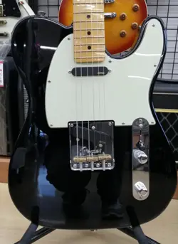 FENDER USA AM PRO II TELE USED 2021 ALDER BODY MAPLE NECK/FINGERBOARD W/HARDCASE