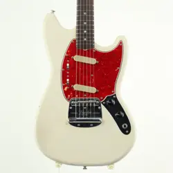 FENDER 1966 MUSTANG REFINISH WHITE