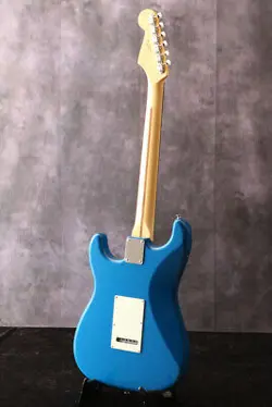 FENDER MADE IN JAPAN HYBRID II STRATOCASTER ROSEWOOD FOREST BLUE