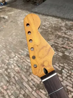 FENDER ROSEWOOD FINGERBOARD 22FRETS ST HANDLE ROASTED MAPLE ELECTRIC GUITAR NECK