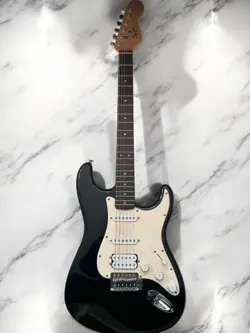 SQUIER BY FENDER BULLET STRAT ELECTRIC GUITAR - BLACK - USED - MINOR SCRATCHES