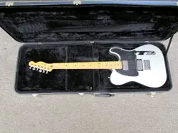 2010 FENDER TELECASTER GUITAR- MEXICAN W/CASE