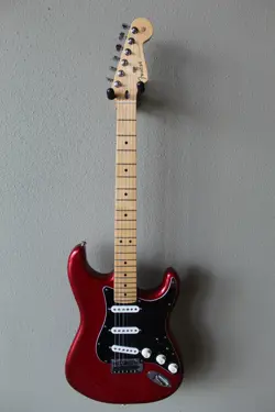 USED 2020 FENDER PLAYER II STRATOCASTER ELECTRIC GUITAR - RED