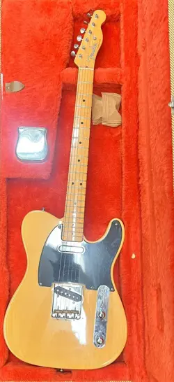FENDER TELECASTER 1952 AMERICAN VINTAGE REISSUE BUTTERSCOTCH BLONDE