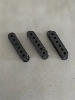 1976 FENDER STRATOCASTER PICKUP COVERS BLACK ORIGINAL CBS
