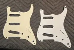 1972  PICKGUARD VINTAGE FENDER STRATOCASTER ***EXCELLENT*** CONDITION