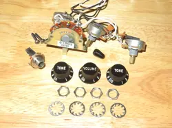 FENDER 2006 USA BLACK GREASE BUCKET STRATOCASTER ELECTRONIC CONTROL POTS HARNESS